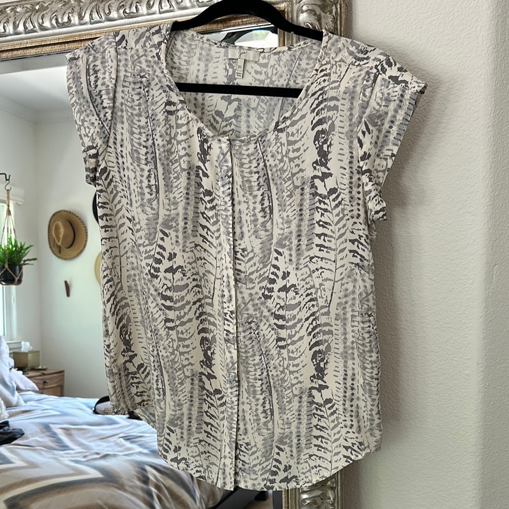 Joie Tan and Gray Flutter Sleeve Blouse